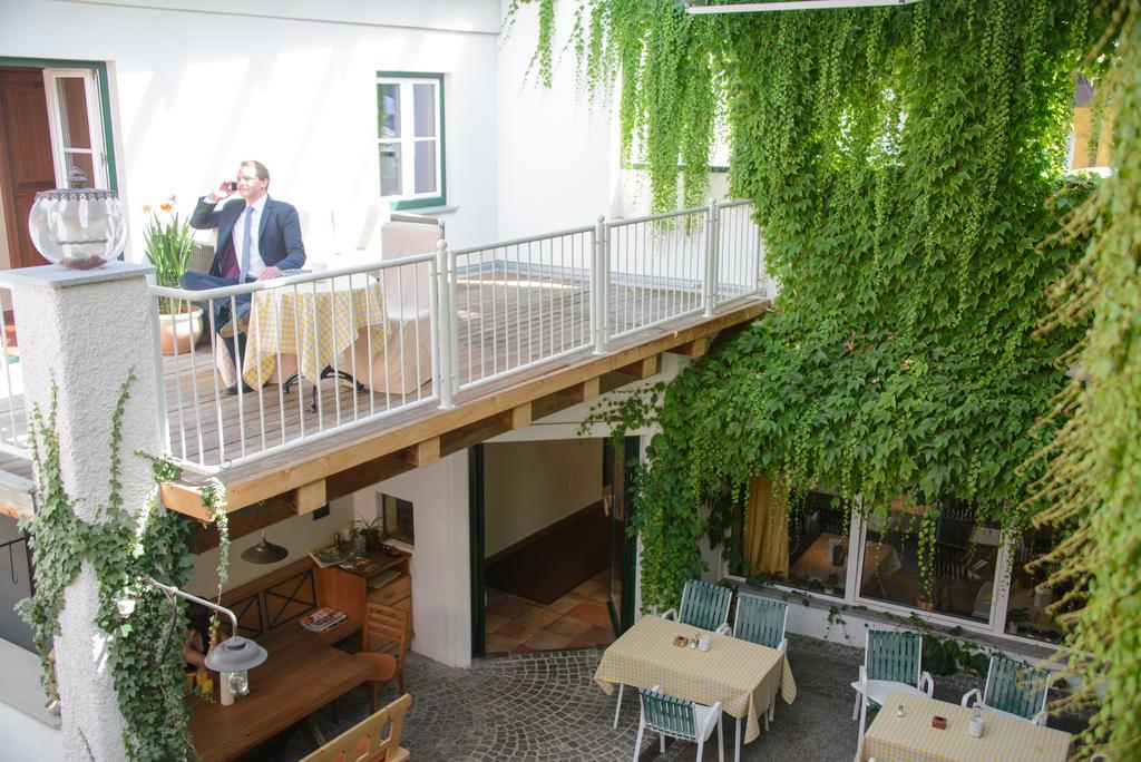 Hotel Gasthof Zweimüller Grieskirchen Exterior foto