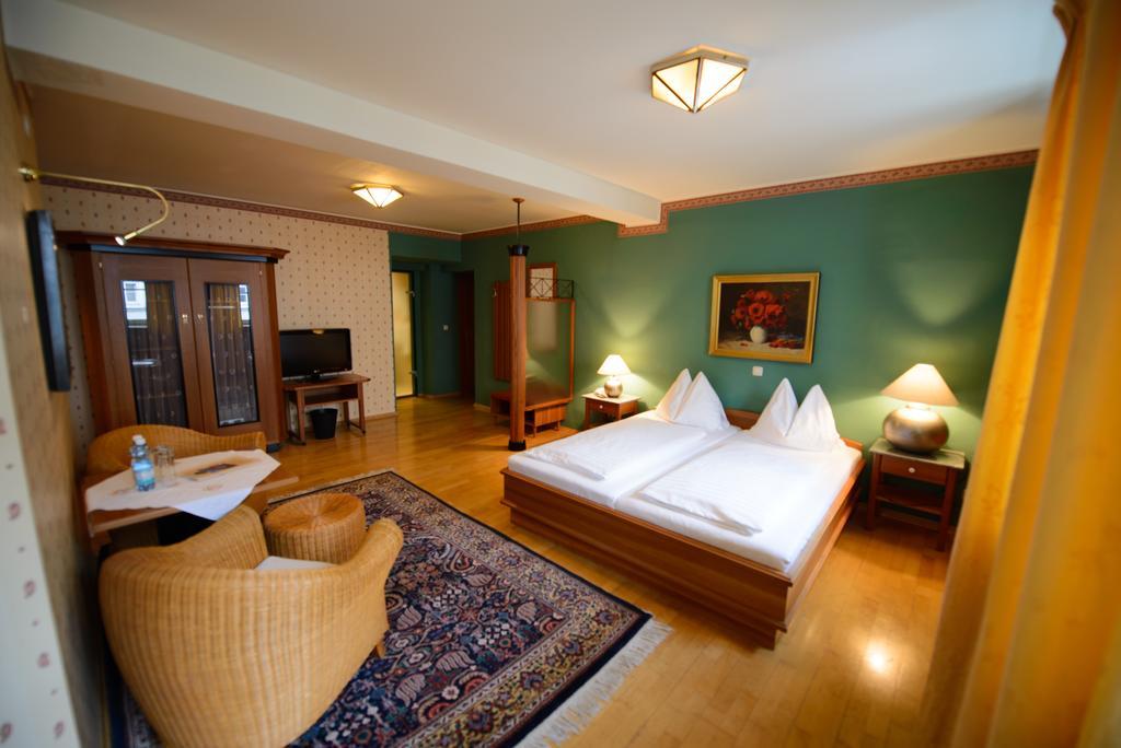 Hotel Gasthof Zweimüller Grieskirchen Habitación foto