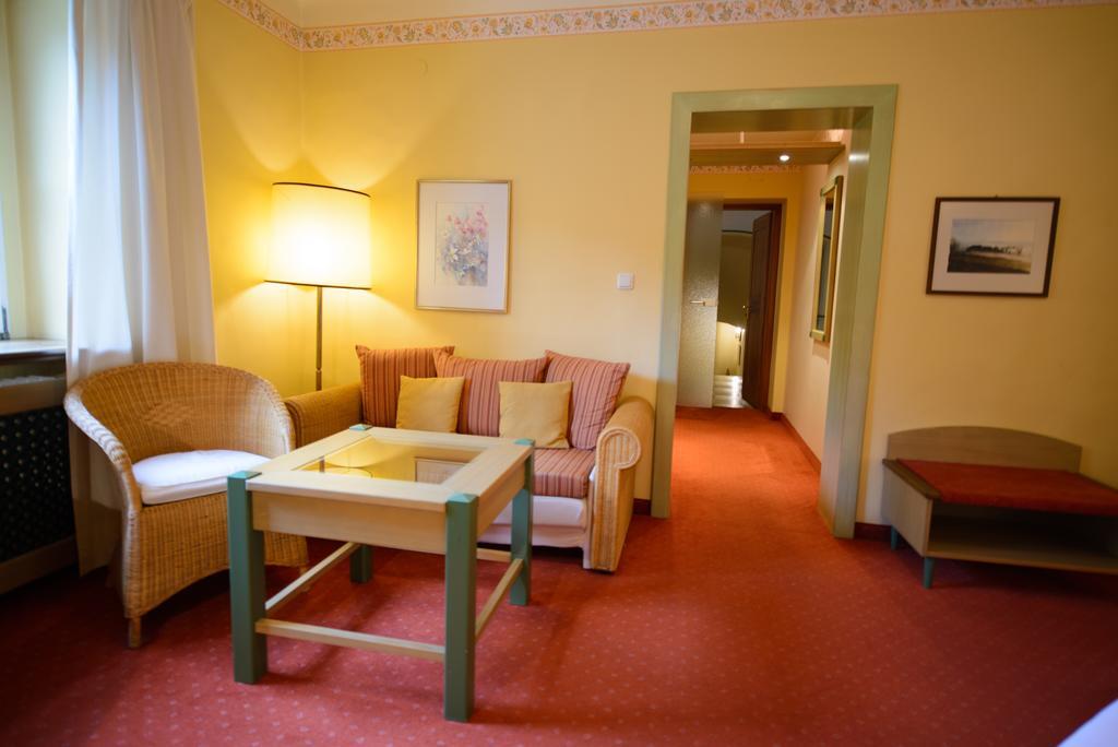 Hotel Gasthof Zweimüller Grieskirchen Habitación foto